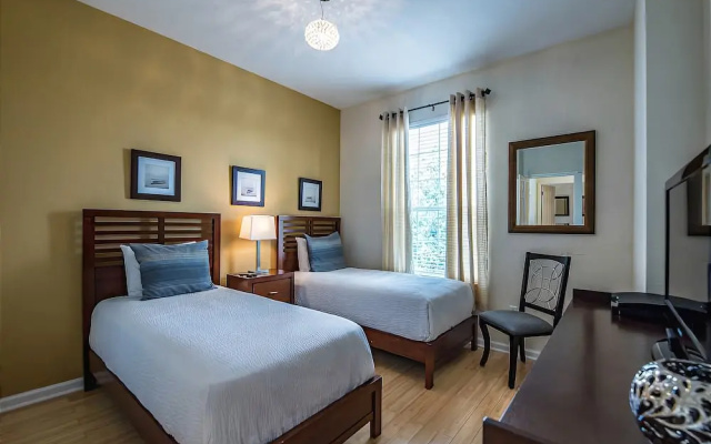 4114 Breakview Drive #206