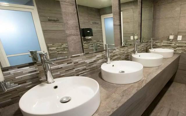 Ramada by Wyndham Tampico Centro