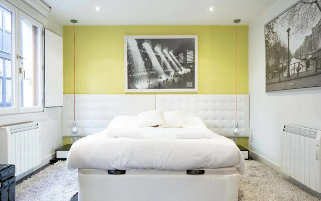 Old Town 2 Apartment by Aston & Wolf