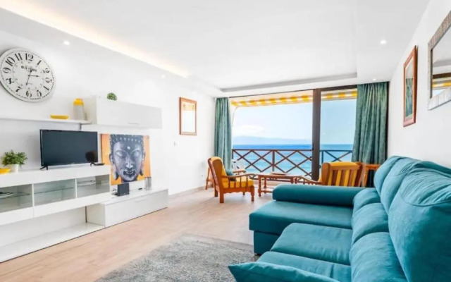 Neptuno ocean front suite