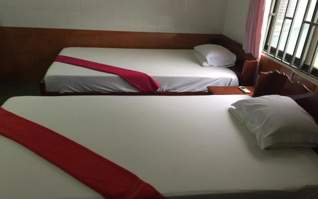 Chhaya Hotel