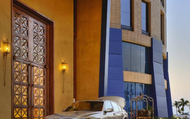 Rosewood Jeddah in Jeddah, Saudi Arabia from 401$, photos, reviews - zenhotels.com hotel front