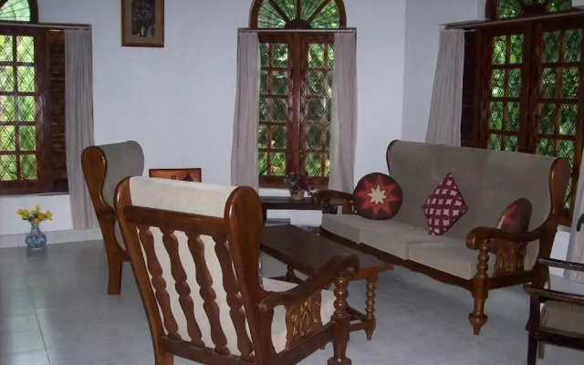 Ellamale Bungalow