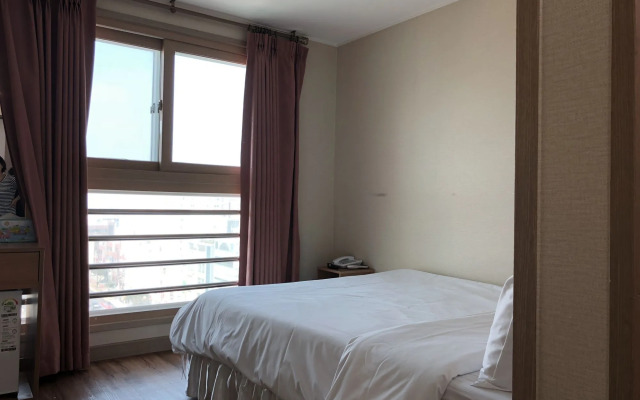 Jeju Skyhill Business Hotel