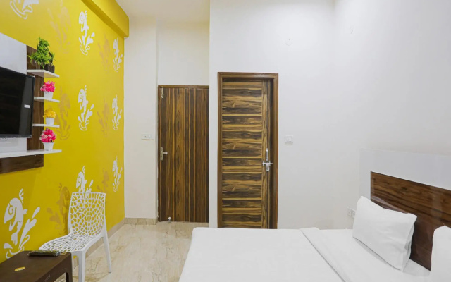 Collection O 85164 Hotel Sankalp