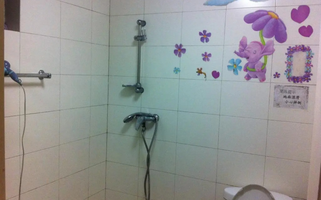 Jelly Young Hostel
