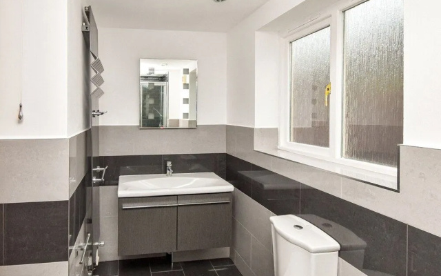 Foxley Place - MK City house
