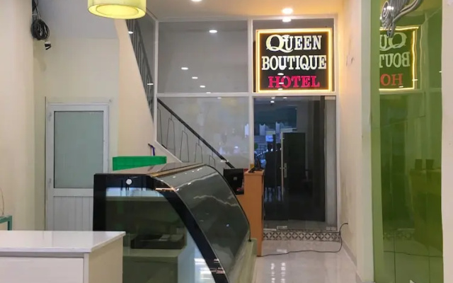 Queen Boutique Hotel - Hostel