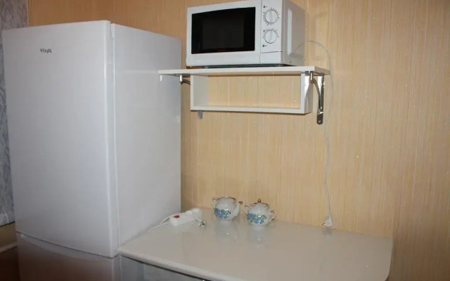 Houseroom B