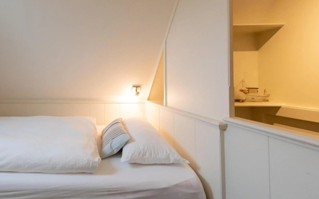 Haus Mittelstr Whg 3 OG links