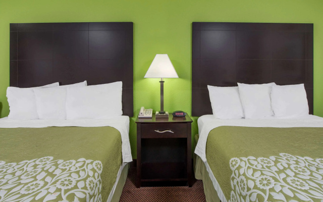 Days Inn by Wyndham Calvert City/Paducah East