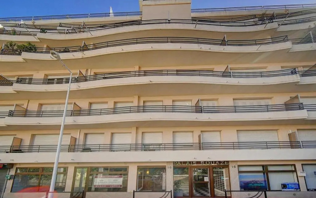 STUDIO MODERNE et LUMINEUX PROCHE CROISETTE A0B132
