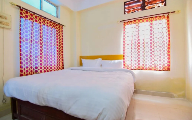 Spot On 30735 Madina Guest House