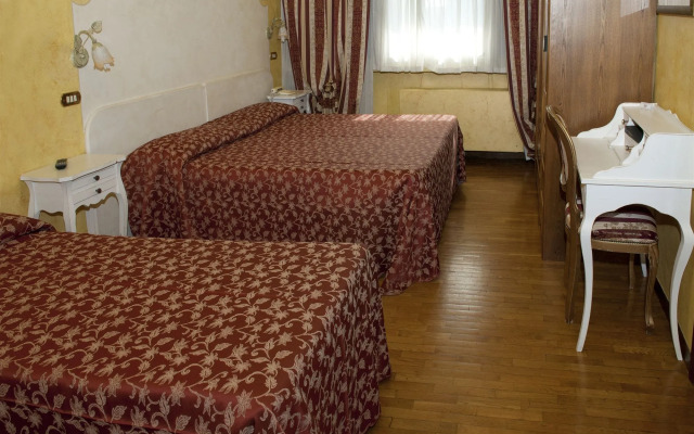 Hotel Ai Ronchi Motor