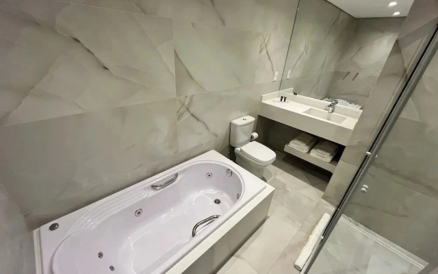 Bah Hotel