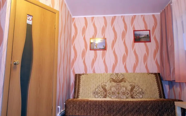 Na Rostovskoy 9 Guest House