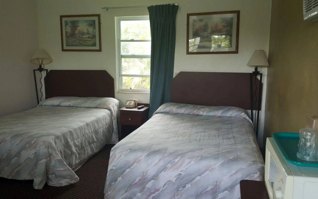 Tamiami Motel