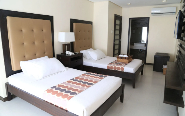 Puerto Del Sol Beach Resort