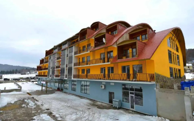Snow Plaza Apartments 46