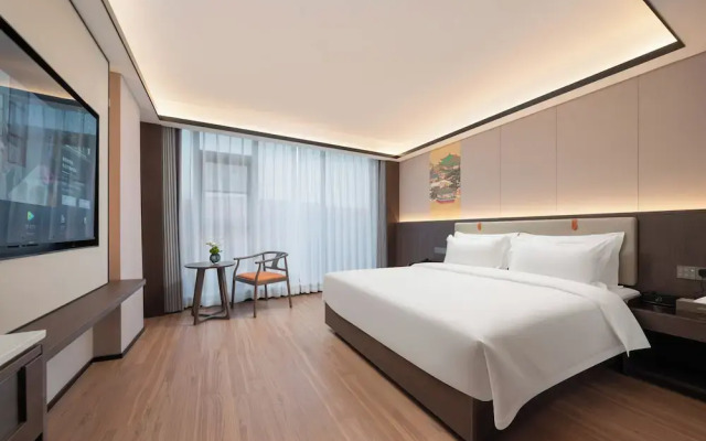 World Hotel Kaifeng Gulou Square Branch