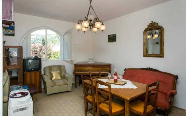 Apartments Vlaho and Marina