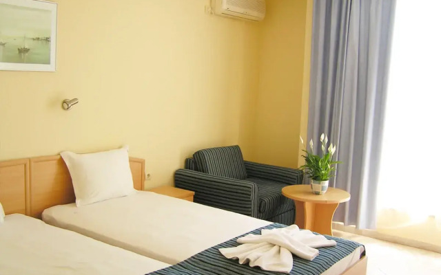 Briz Hotel