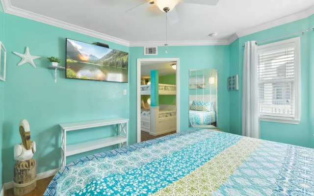 Seascape 1313 2 Bedroom Condo