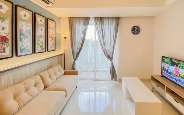 Good Choice And Best Location Studio West Vista Apartment