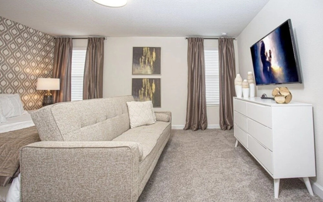 4718sh - Storey Lake 6 Bedroom Villa