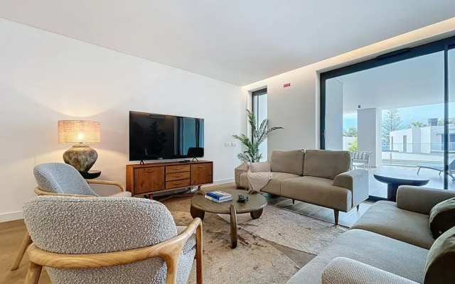 Acqua Beach by Atlantic Holiday