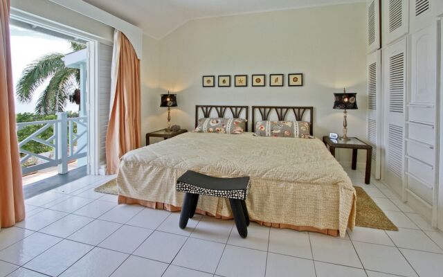 Отель Serendipity, Montego Bay 5BR комната для гостей