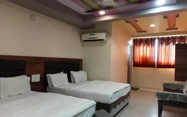 OYO Spot on  8592 Hotel Paras Palace