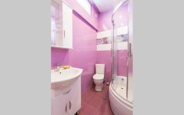 Sunny and Cozy room in Tbilisi