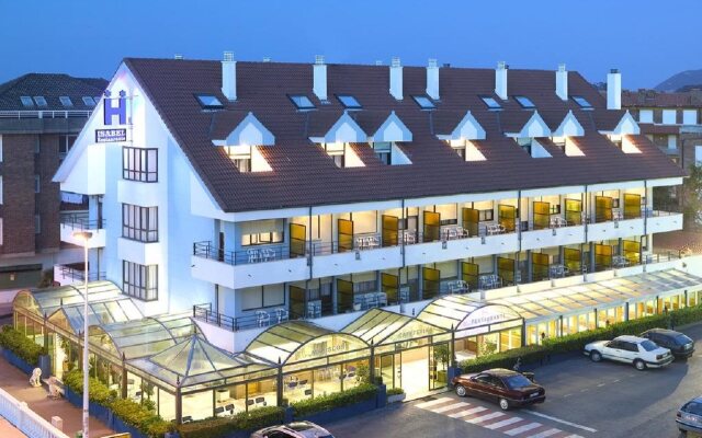 Hotel Isabel вид на фасад