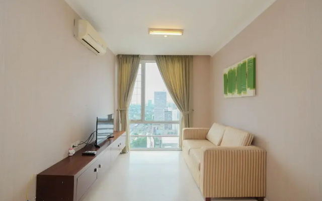 Nice and Homey 2BR Apartment at FX Residence