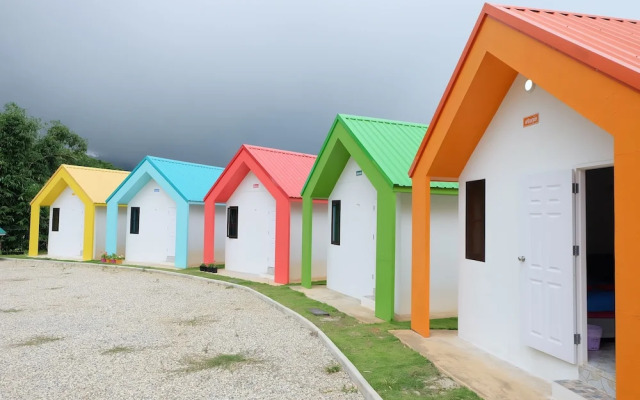 Moonshadow Resort