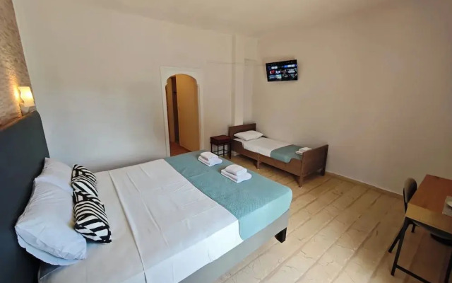 Hotel Tina
