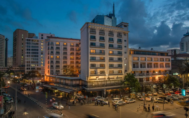 Отель The Sarova Stanley