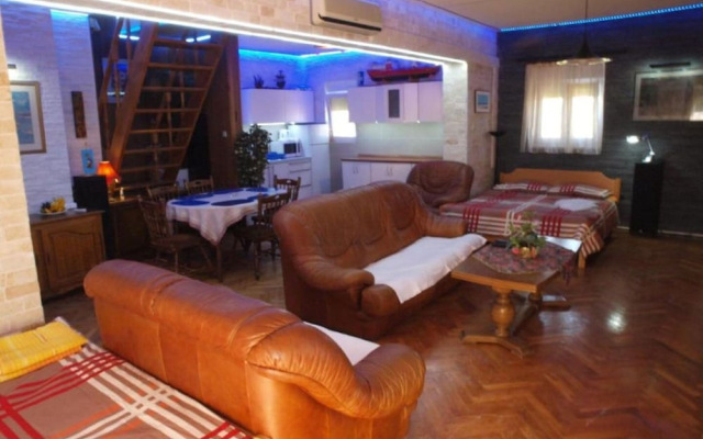 Apartments Dali
