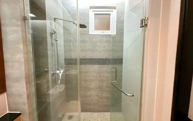 Sea and Sky condo Karon 306