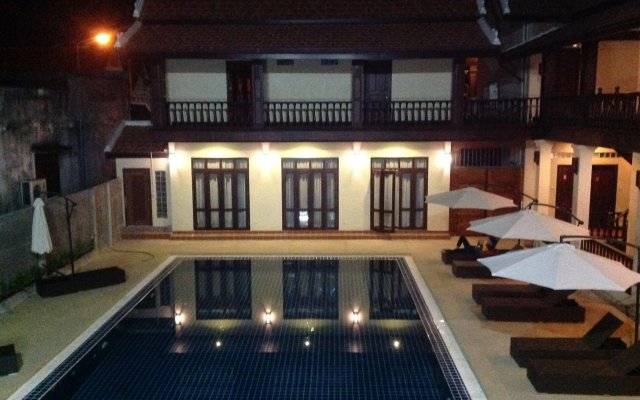 Отель Sada Hotel Лаос, Луангпхабанг - отзывы, цены и фото номеров - забронировать отель Sada Hotel онлайн вид на фасад