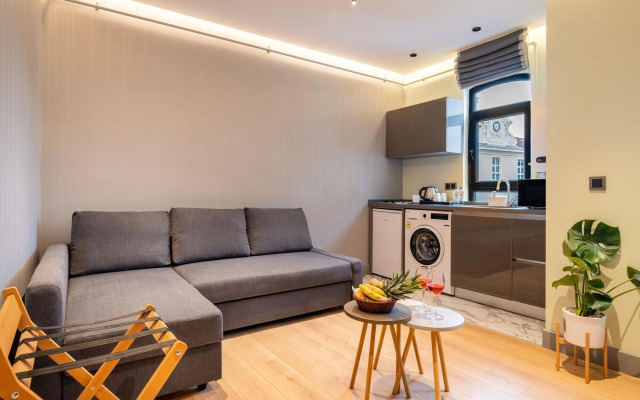 The Platine Plus Suite