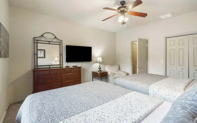 Rest Nest in the Heart of Ozark's Nature!