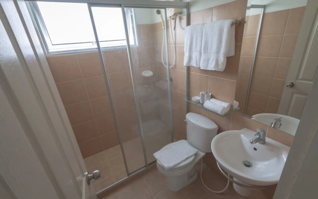 Nicely Apartment Close BKK Airport