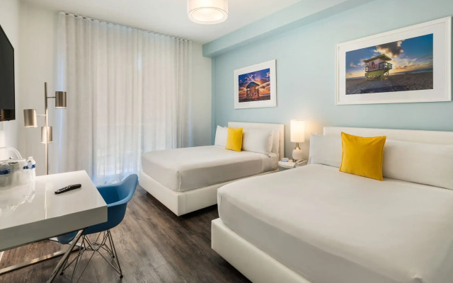 President Hotel Villa