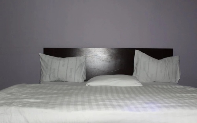 Ayoluyem Hotel