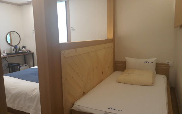 Changwon Myeongseodong Hotel Sky