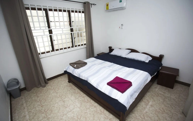 5 Bed- 10 Sleeper Luxury Villa