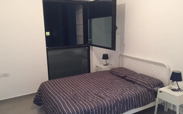 Luxury Apartment Best Location Beach View