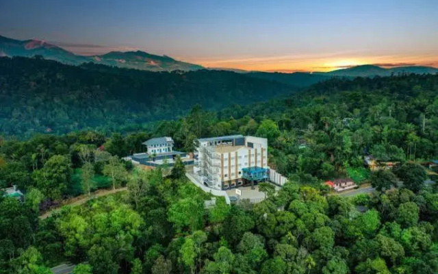 Lemongrass inn munnar